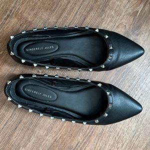 Sincerely Jules black studded flats